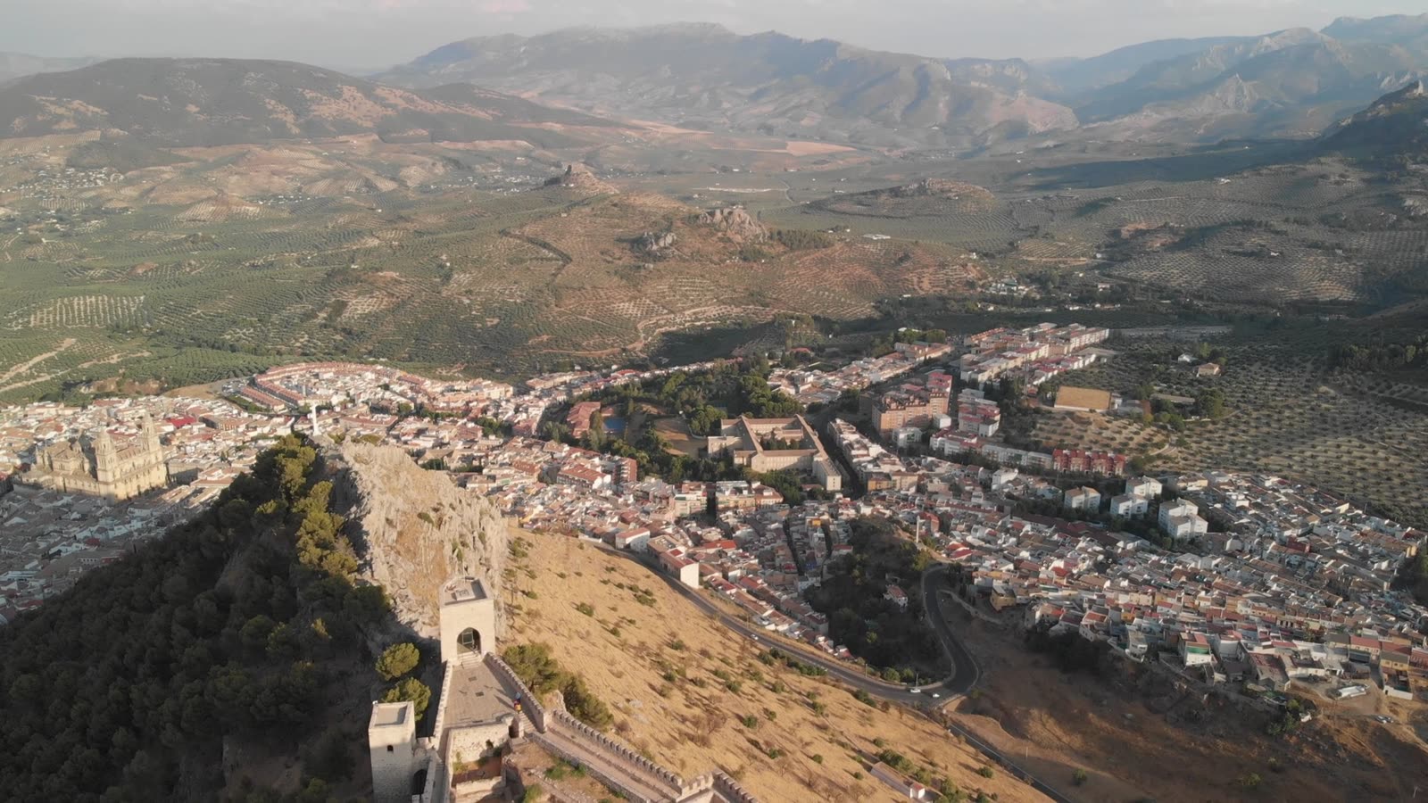 Topografía con drones en Jaén: qué incluye el levantamiento