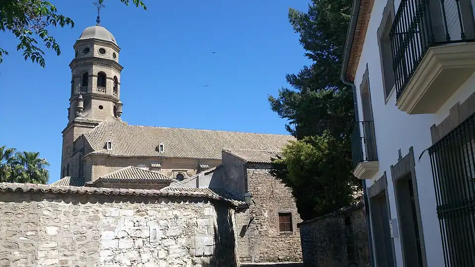 Catedral de Baeza desde la plaza del Arcediano