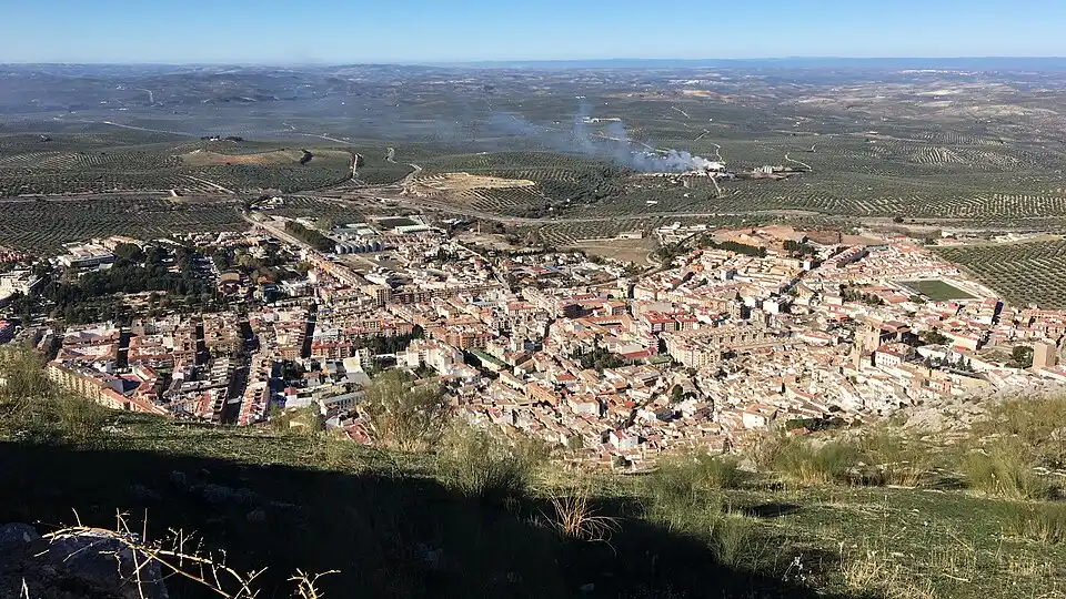Martos, al pie de su peña