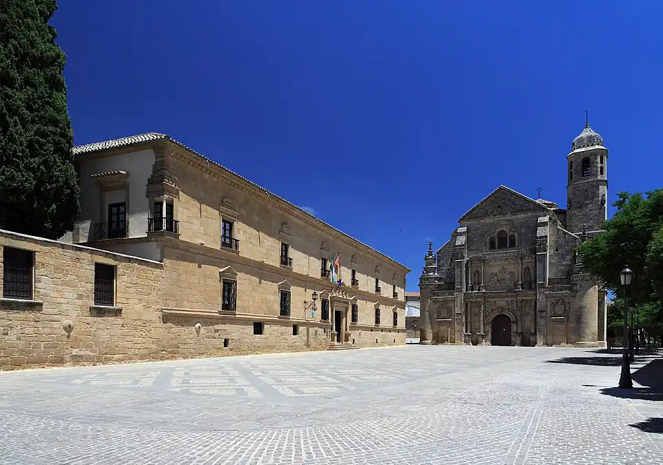 Fotografía aérea de una localidad de la provincia de Jaén
